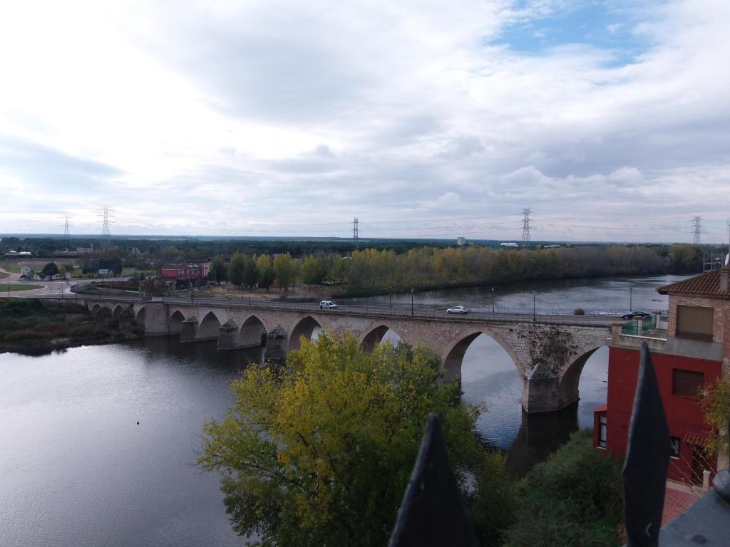 Hostal-Restaurante San Antolin Tordesillas Zewnętrze zdjęcie