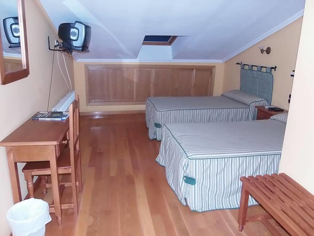 Hostal-Restaurante San Antolin Tordesillas Zewnętrze zdjęcie